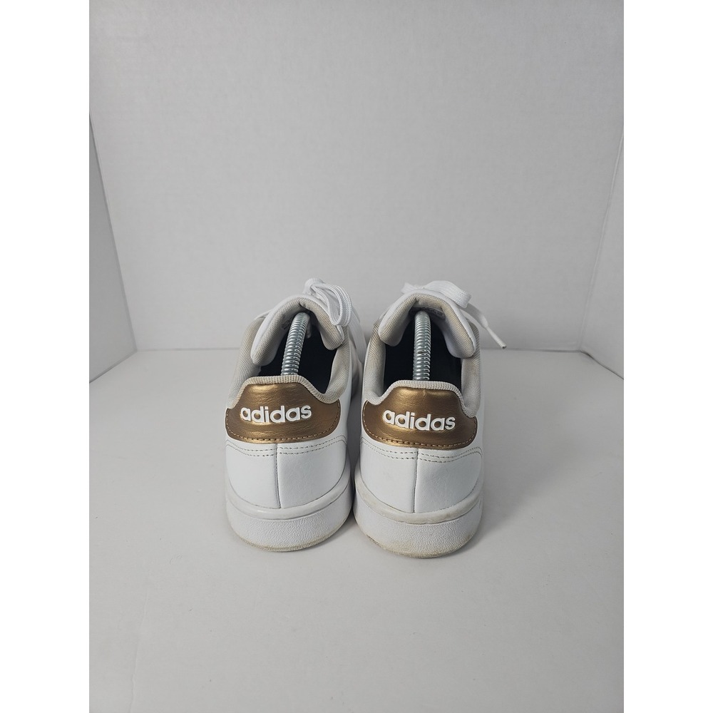 adidas Women's Advantage Sneaker 9.5‎ White Copper Metallic - Picture 3 of 16